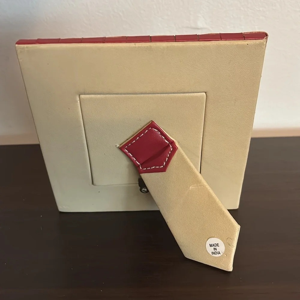 Red Woven Photo Frame, New Never Used! 3 Inch x 3 Inch Photo Frame